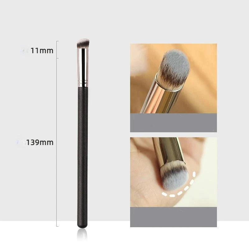 Angled Seamless Makeup Brushes
