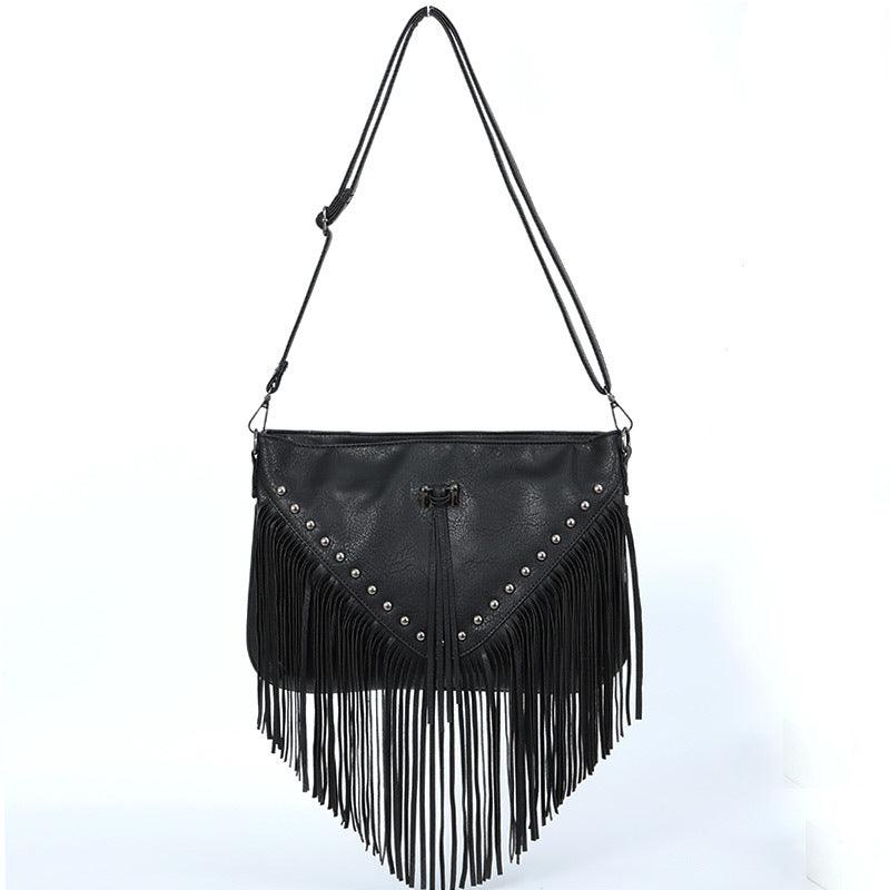 Trendy Riveted Tassel Shoulder Bag – Stylish and Practical Handbag with Tassels and Rivets