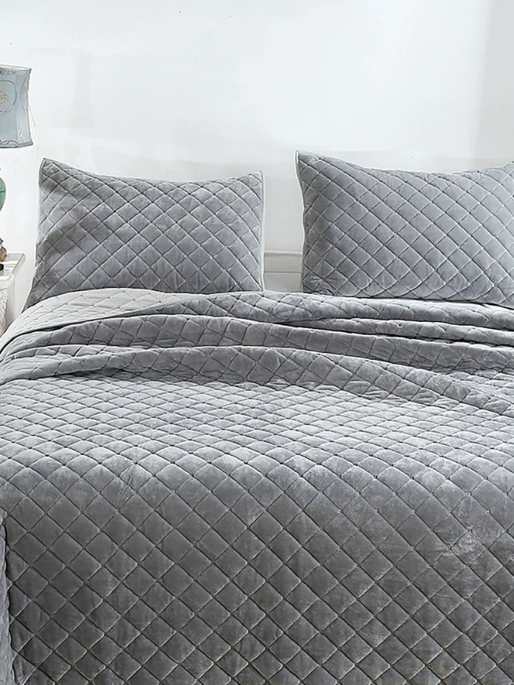 Chalet Velvet & Cotton Bedspread Set, 3-Piece