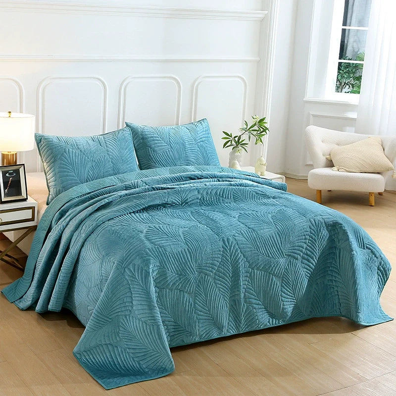 Chalet Velvet & Cotton Bedspread Set, 3-Piece