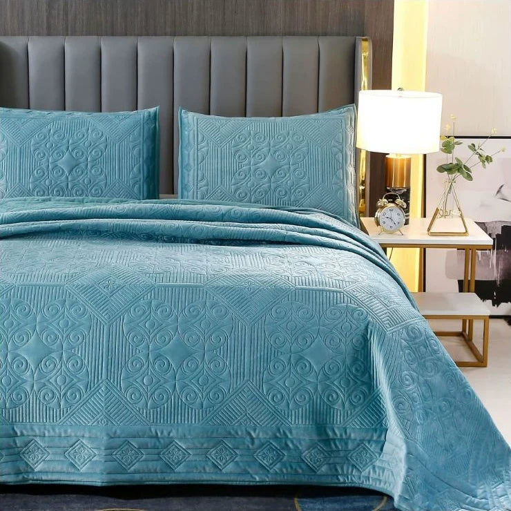 Chalet Velvet & Cotton Bedspread Set, 3-Piece