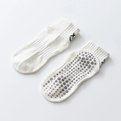 Simple Non-slip Breathable Yoga Socks Women Pilates Socks  Indoor Dance Fitness Gymnastics Professional Training Sports Socks