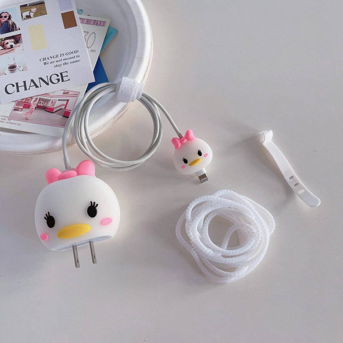 4Pcs/set Cable Protector for iPhone / iPad 18W/20W Charger Protection Cute Cartoon Protector Spring Cable Winder Accessories