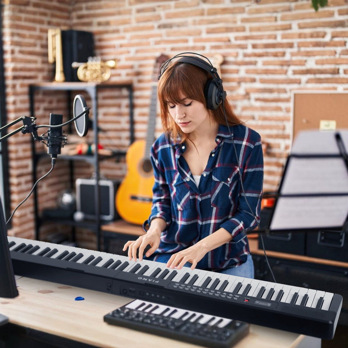 Folding Piano Keyboard 88 Keys Rechargeable Full Size Semi Weighted Piano Digital ElectronicÊPiano with LCD Screen Carry Bag Mic Sheet Music Stand Sti