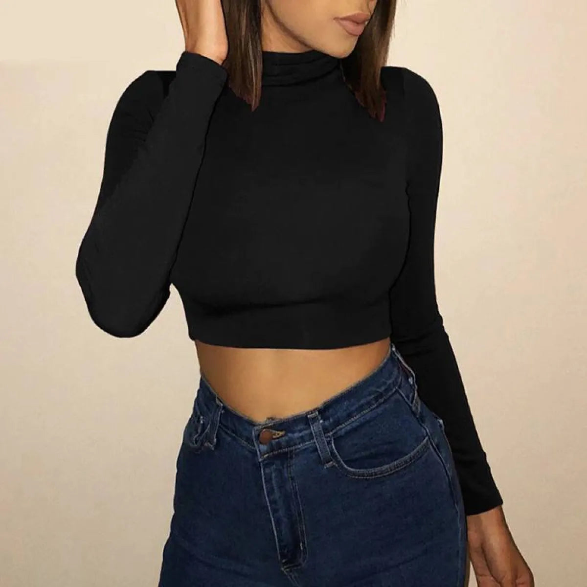 Women's Crop Top With Long Sleeves