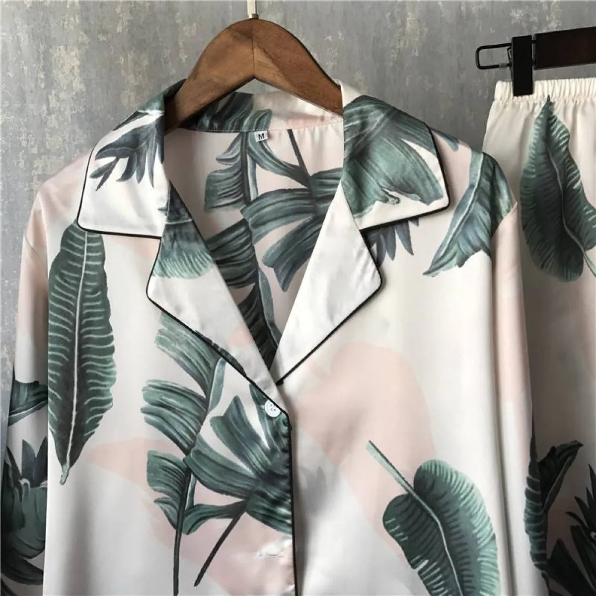 Flowers/Plant Pajama Set