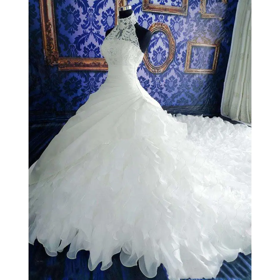 High-End Ruffled Wedding Dress with Train