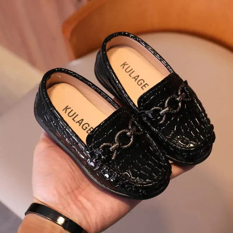 Chic Toddler Leather Kicks